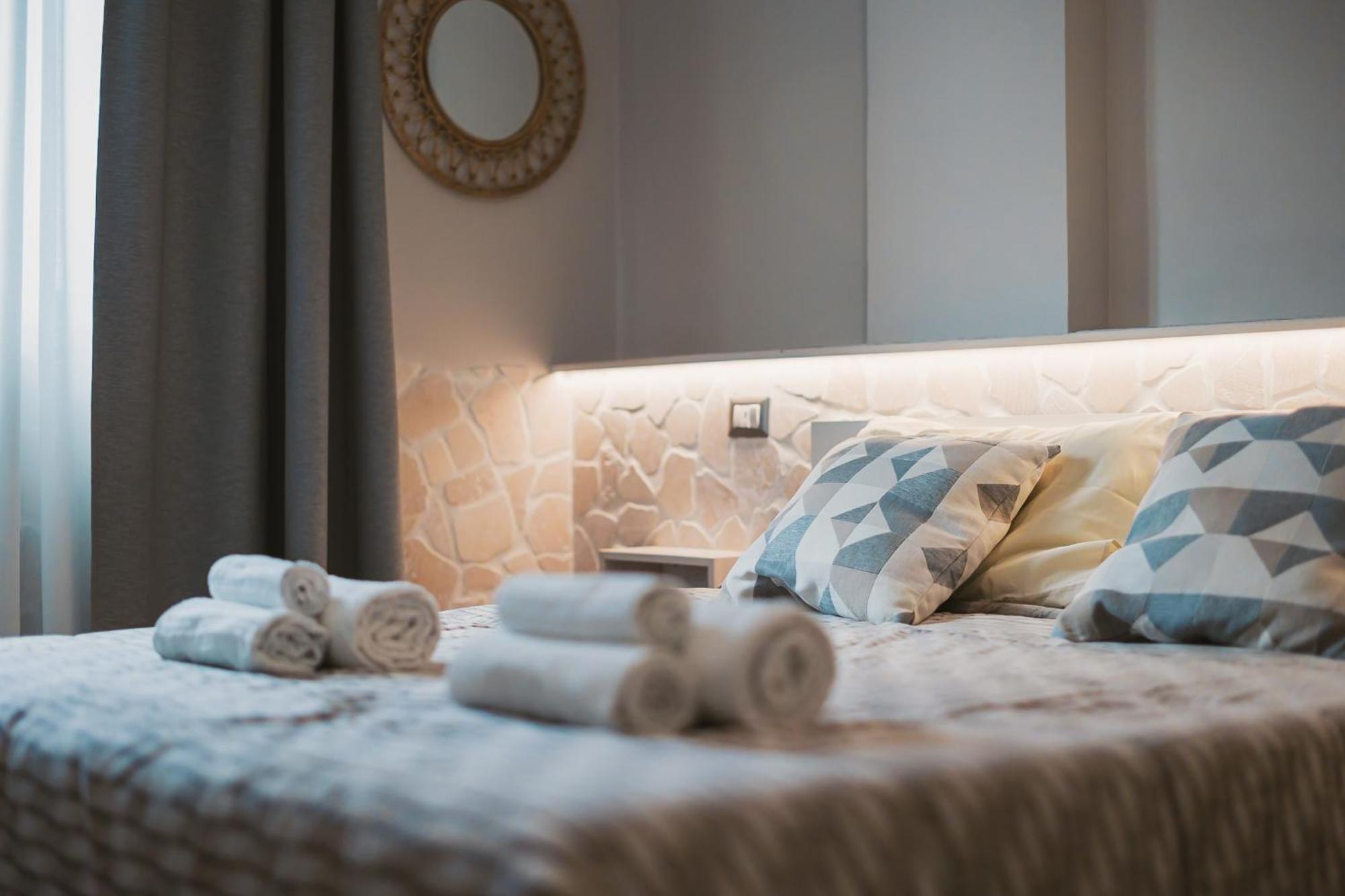 Apulia Rooms Бари Экстерьер фото