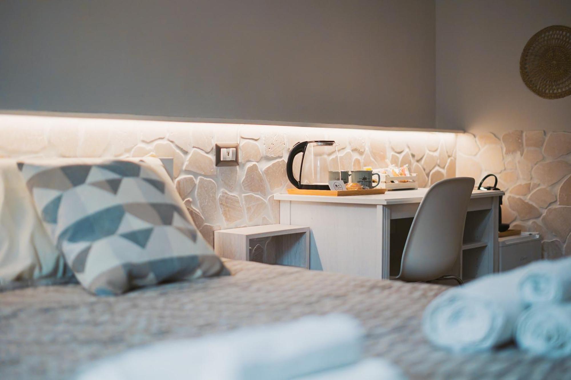 Apulia Rooms Бари Экстерьер фото