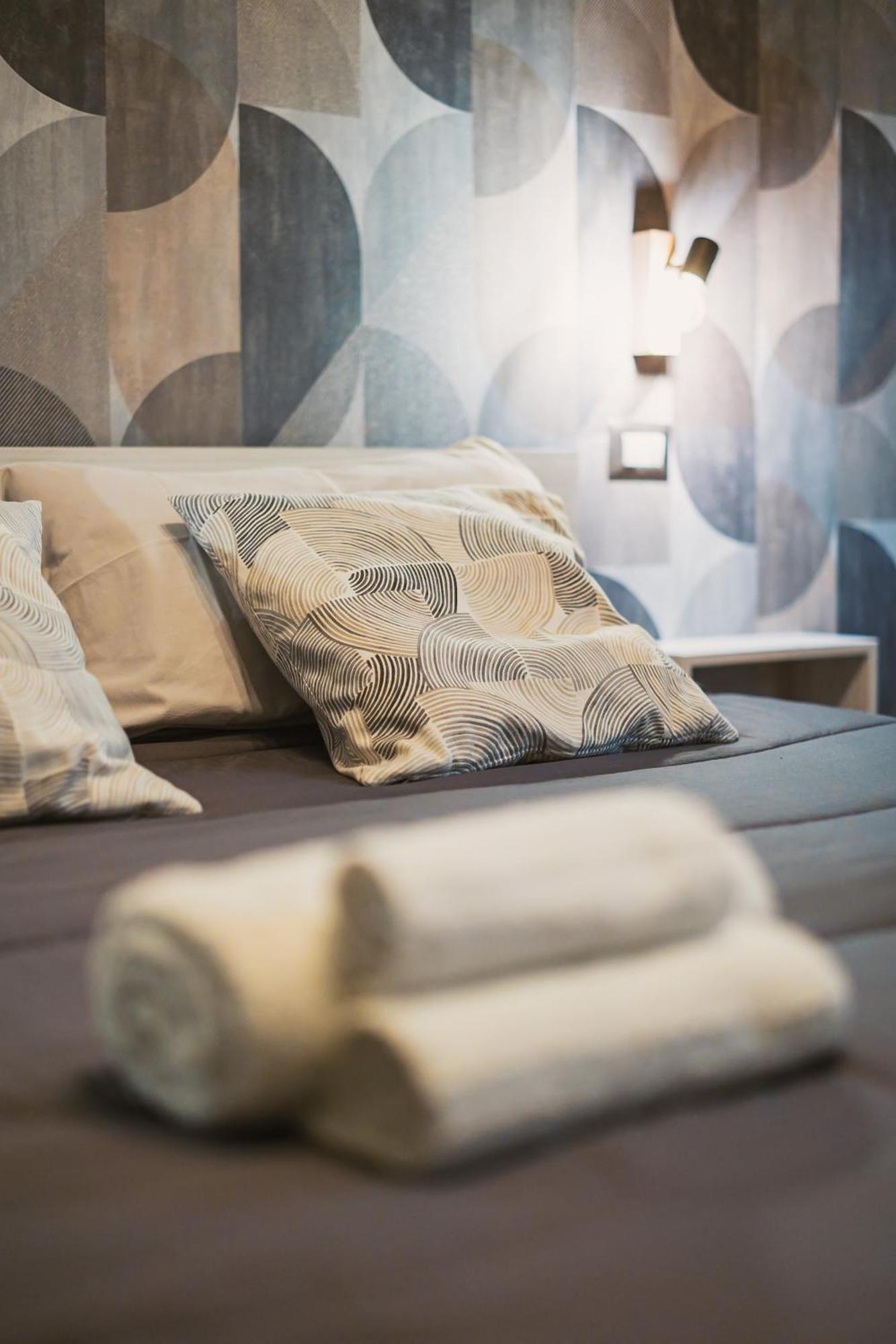 Apulia Rooms Бари Экстерьер фото
