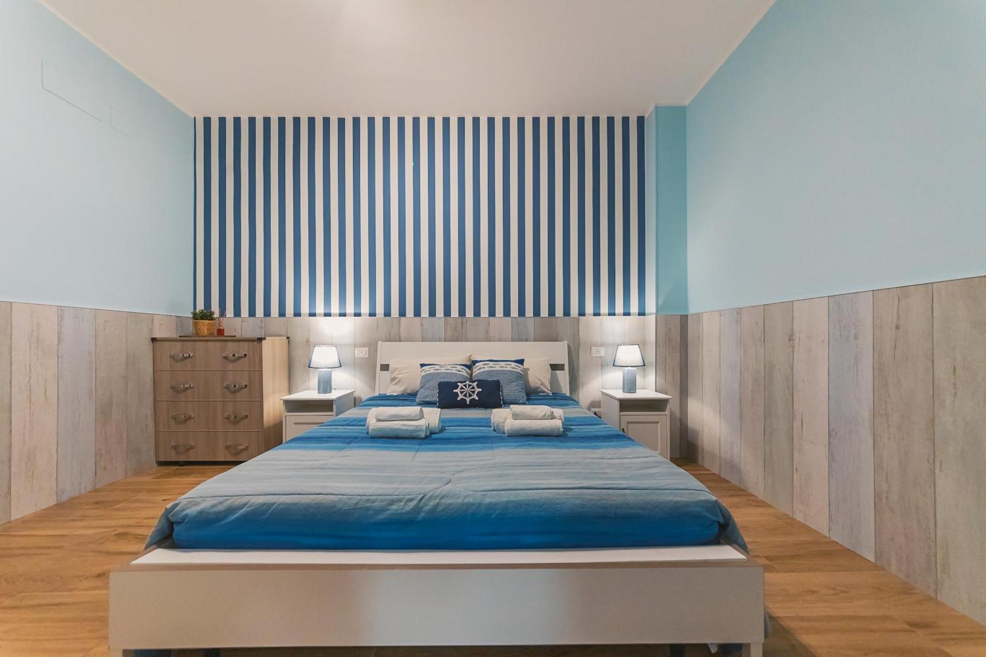 Apulia Rooms Бари Экстерьер фото